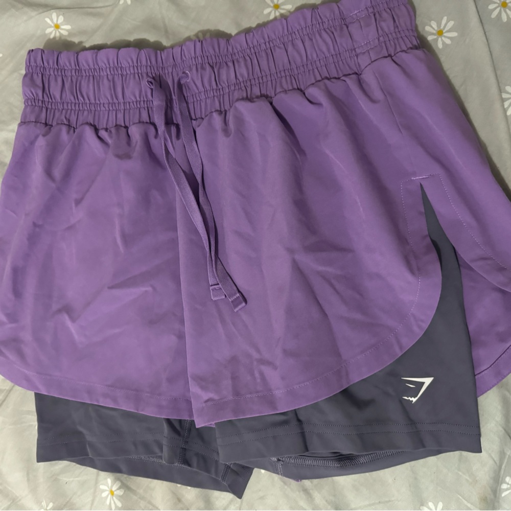 Gymshark running short SMALL